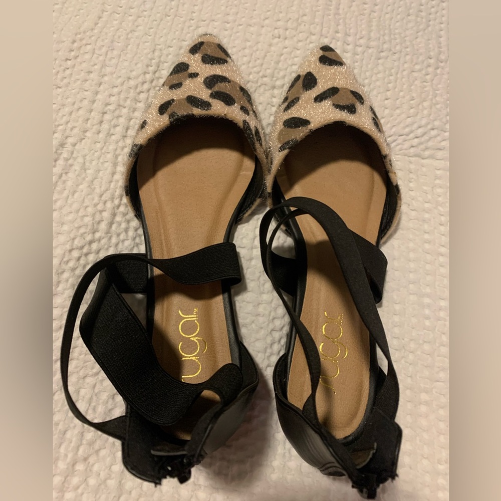 Print sandals 7.5